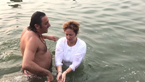 Battesimi nel Gange con Davide RUSSO DIESI